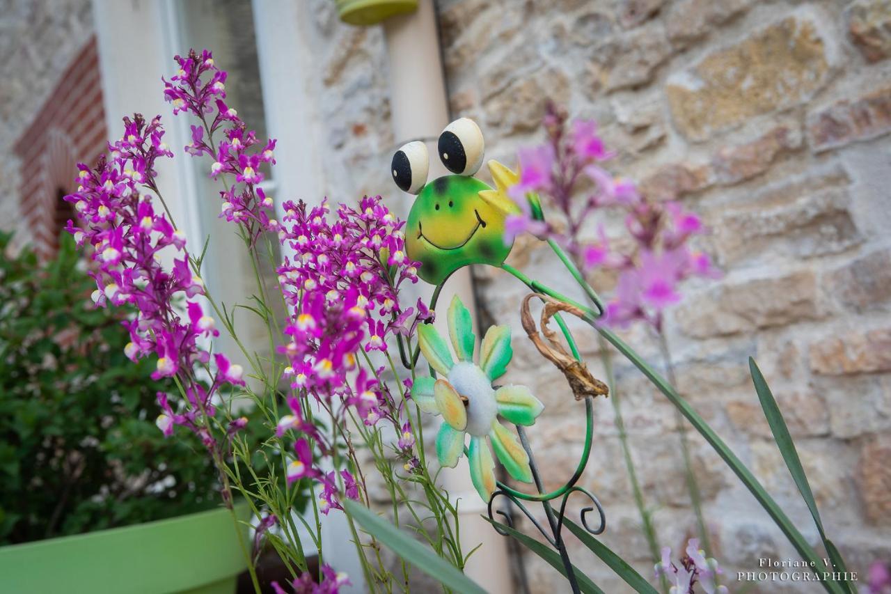 Aux Mesanges Bed & Breakfast Labergement-Foigney Dış mekan fotoğraf